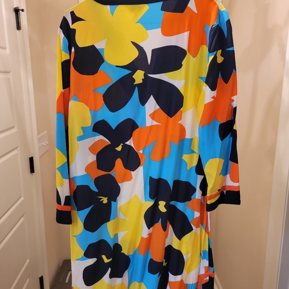 Crown & Ivy Dress or Tunic - Picture 2 of 8